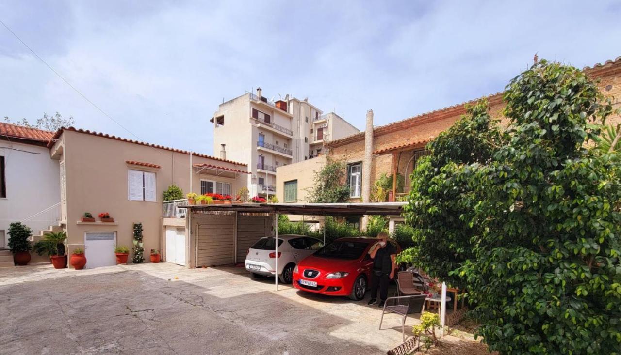 Mansion With Garden Villa Kiaton Exterior photo